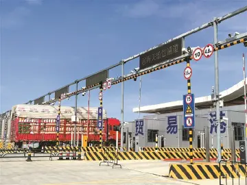 大数据助力 货车离岛“无感通行”