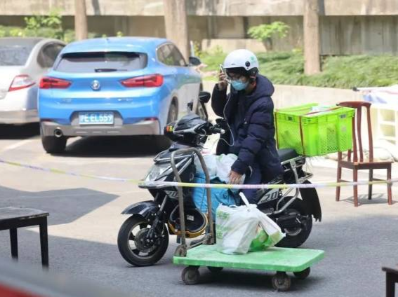 坪山区打出无堂食外卖监管“组合拳”  