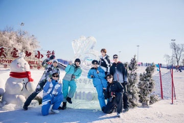 《你好，星期六》长春冰雪节特辑！东北早市、滑雪接力、卧底游戏全都有