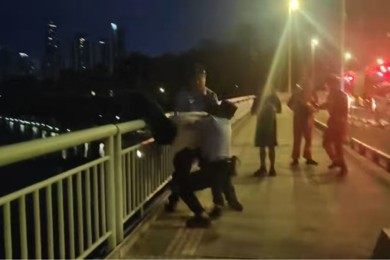 三起生死救援！罗湖公安全时在线守护群众生命安全