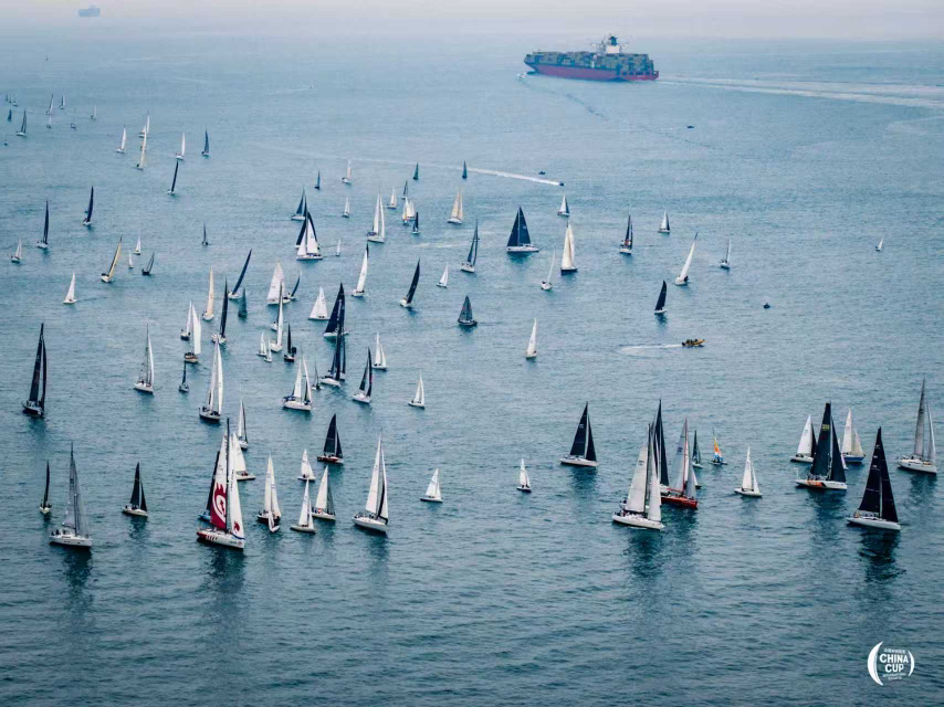 窦骁率队蝉联中国杯帆船赛冠军，受聘赛事年度推广大使