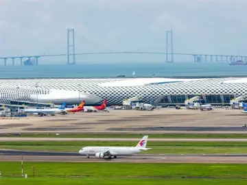 提前近一个月！深圳机场2025年旅客吞吐量已超去年总量