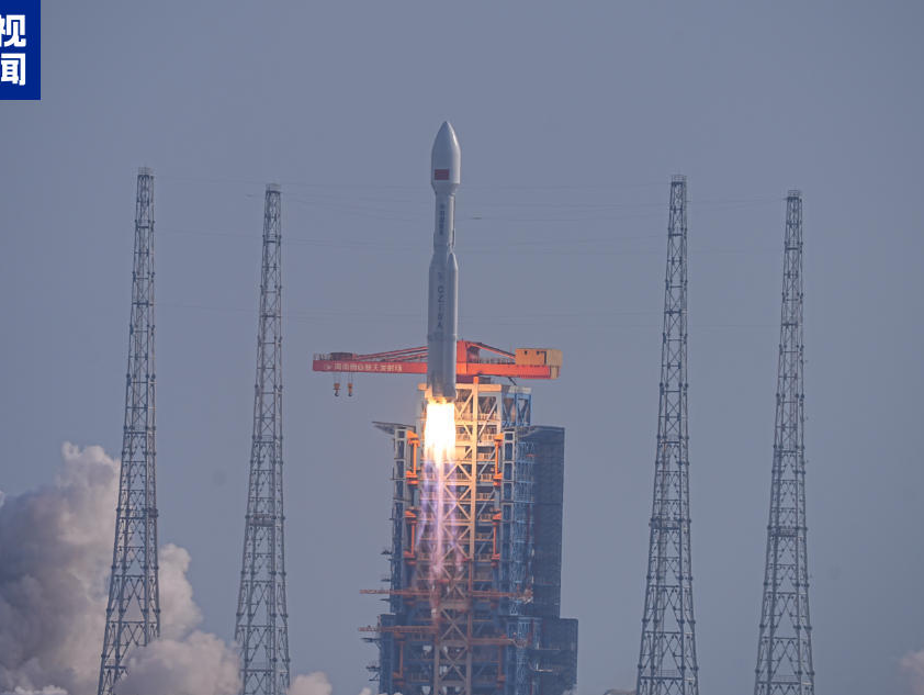 我国成功发射卫星互联网低轨14组卫星