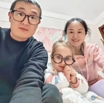 中国爸妈生出混血娃娃,一度以为“抱错孩子”