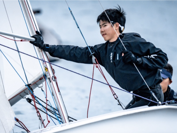 200名小水手追风逐浪,中国杯帆船赛青少年组开赛