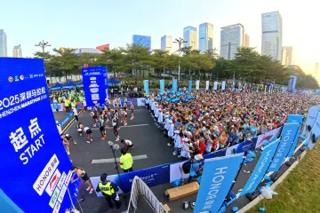 高鹏夏雨雨为深马氛围点赞:“今天起我也是深圳人”