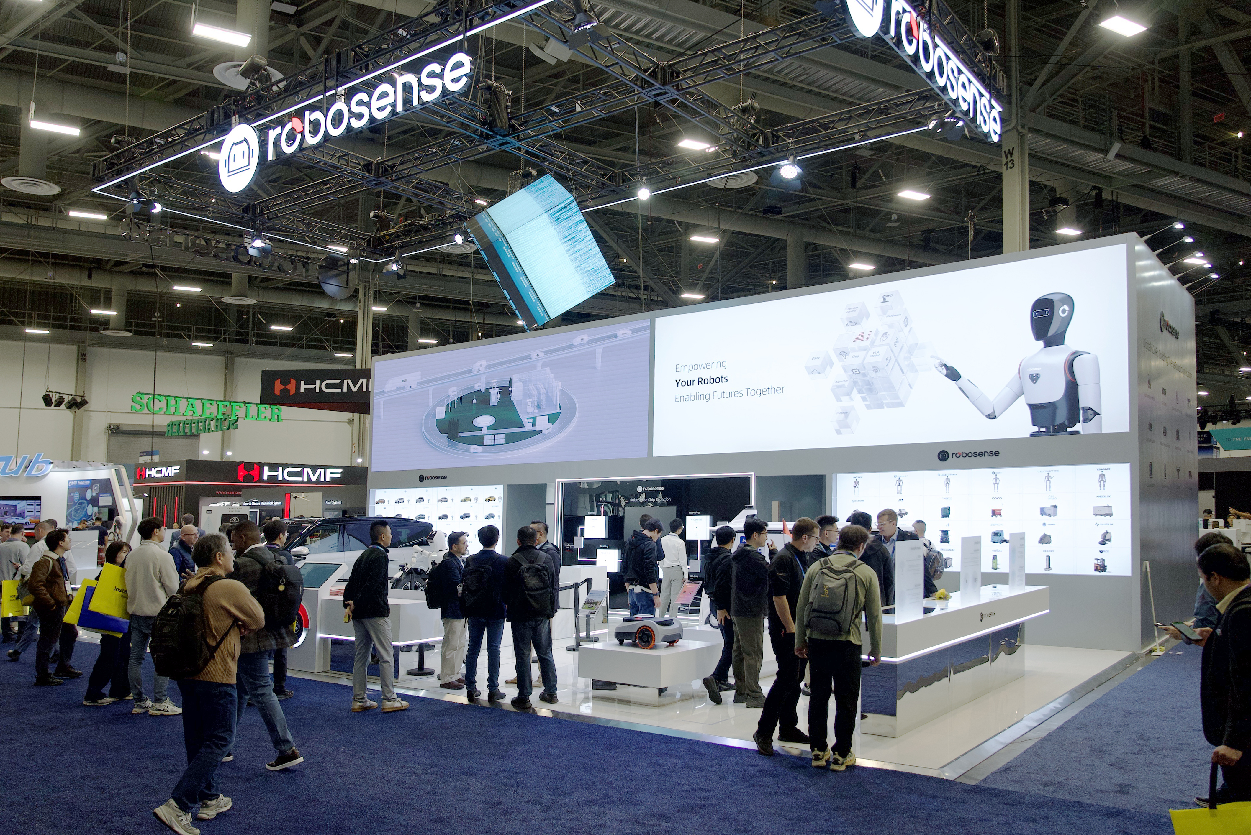 全球首款机器人“配送小哥”亮相！RoboSense速腾聚创CES 2026展示多场景商业化落地