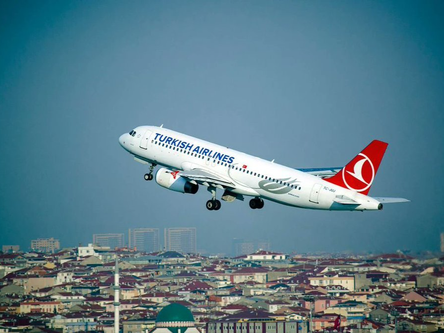 多家航空公司取消飞往德黑兰的航班