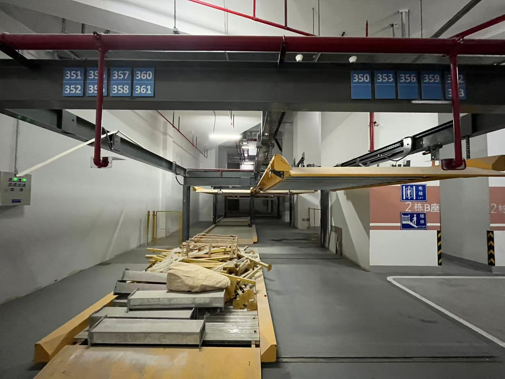 这样的车位怎么停？深圳一小区460多机械车位被指“无一可用”丨有料