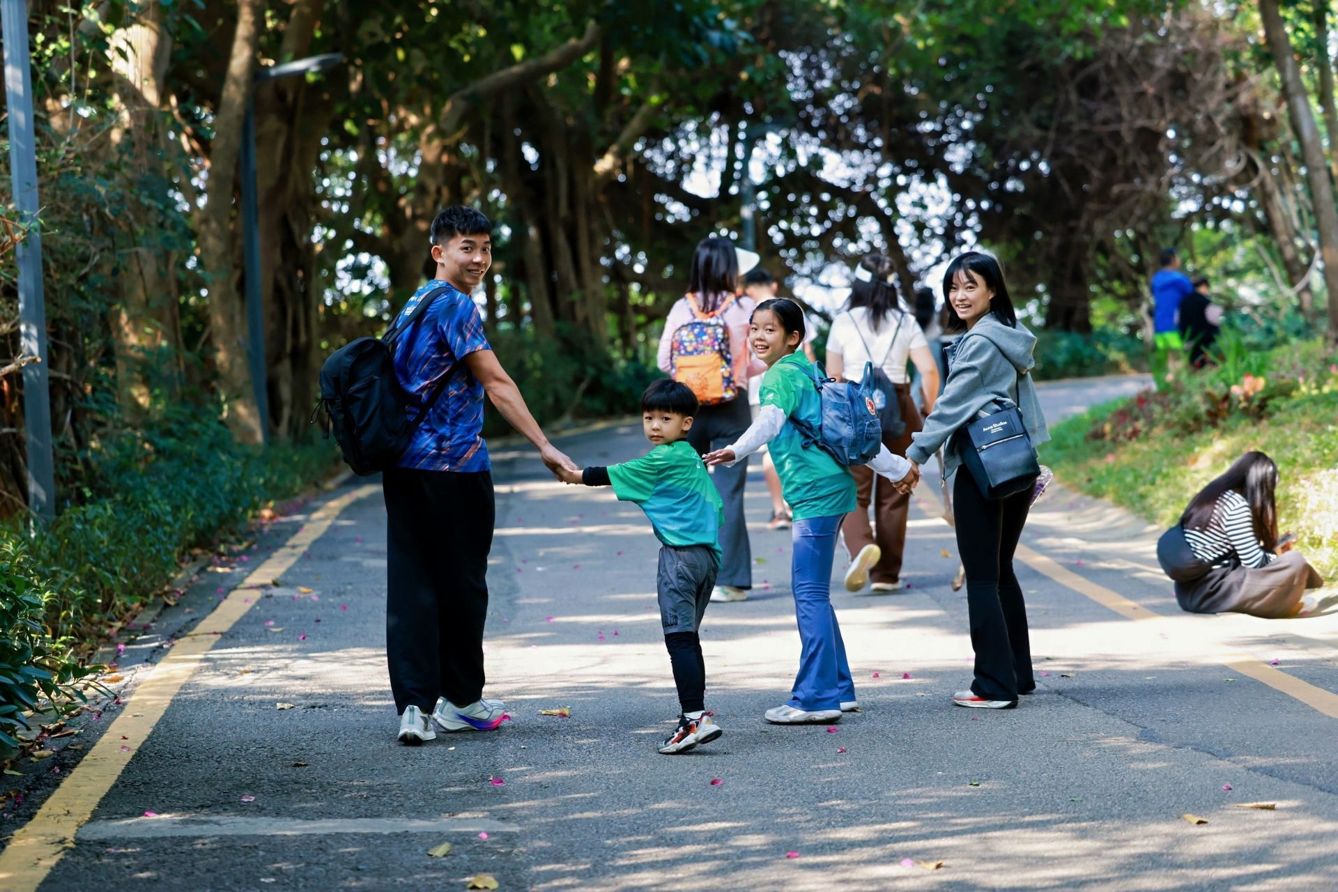 不止麦理浩径！深港徒步热背后，深圳优质郊野径成双城共享秘境