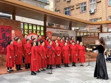 琴声歌韵迎新春，罗湖新村社区音乐会温情开演