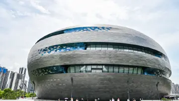 来深过大年｜“含科量”100%，深圳喊你欢度“赛博新春”！