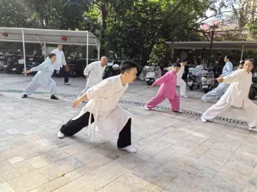 罗湖民新社区太极学习小组结业