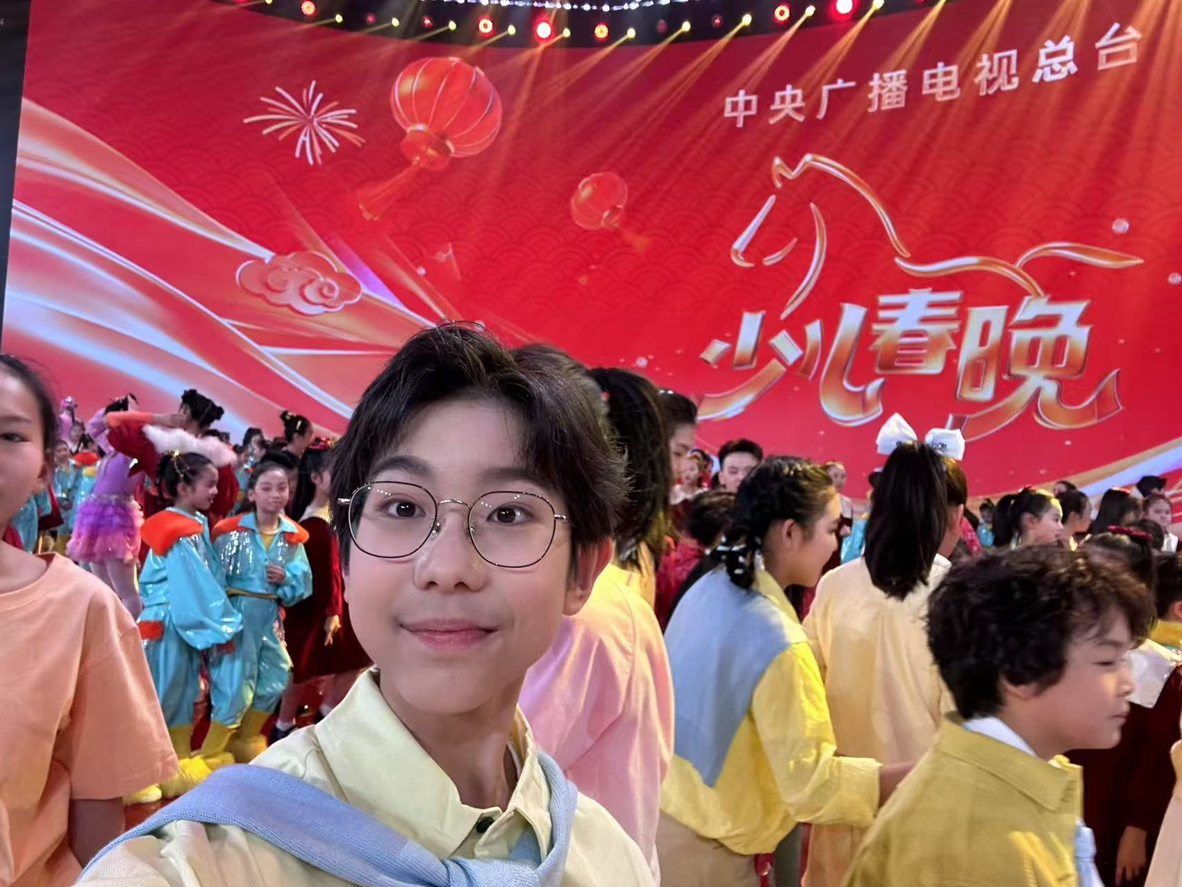 从龙华校园走上全国舞台，深圳13岁少年苏骏煜声动央视少儿春晚！