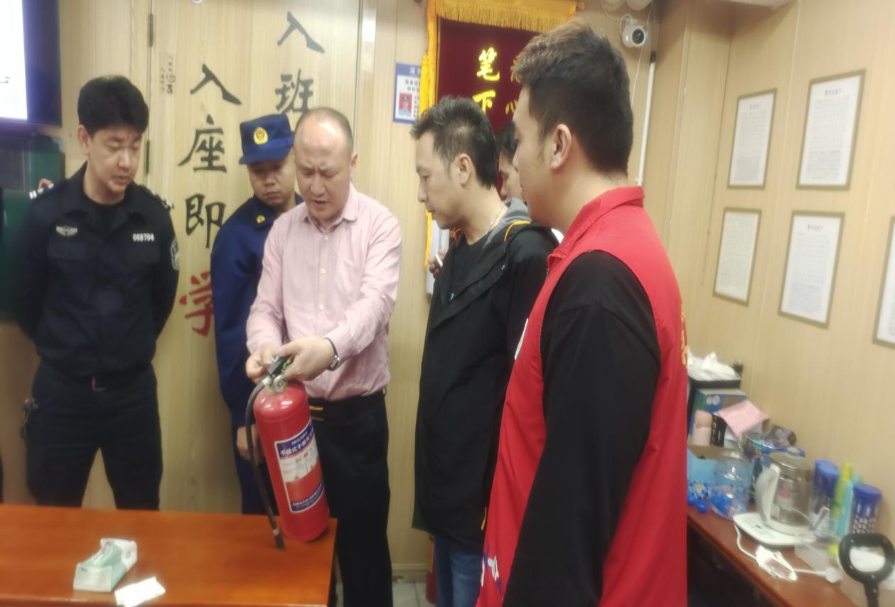 西丽街道曙光社区开展节前消防安全专项检查