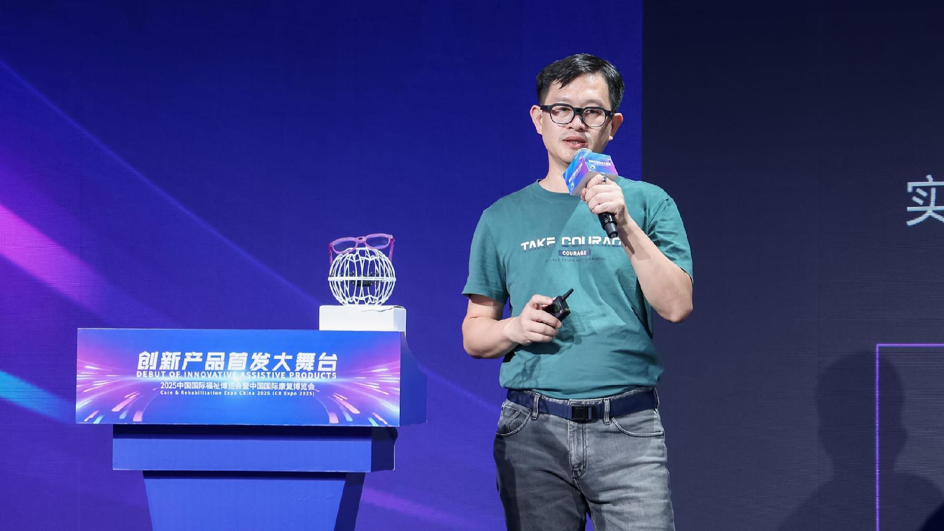 科创001 | 脑机接口“火”了，能否不开颅？