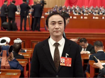 全国政协委员、民进中央开明画院副院长舒勇：愿APEC成为亚太合作进程中新的“金桥”