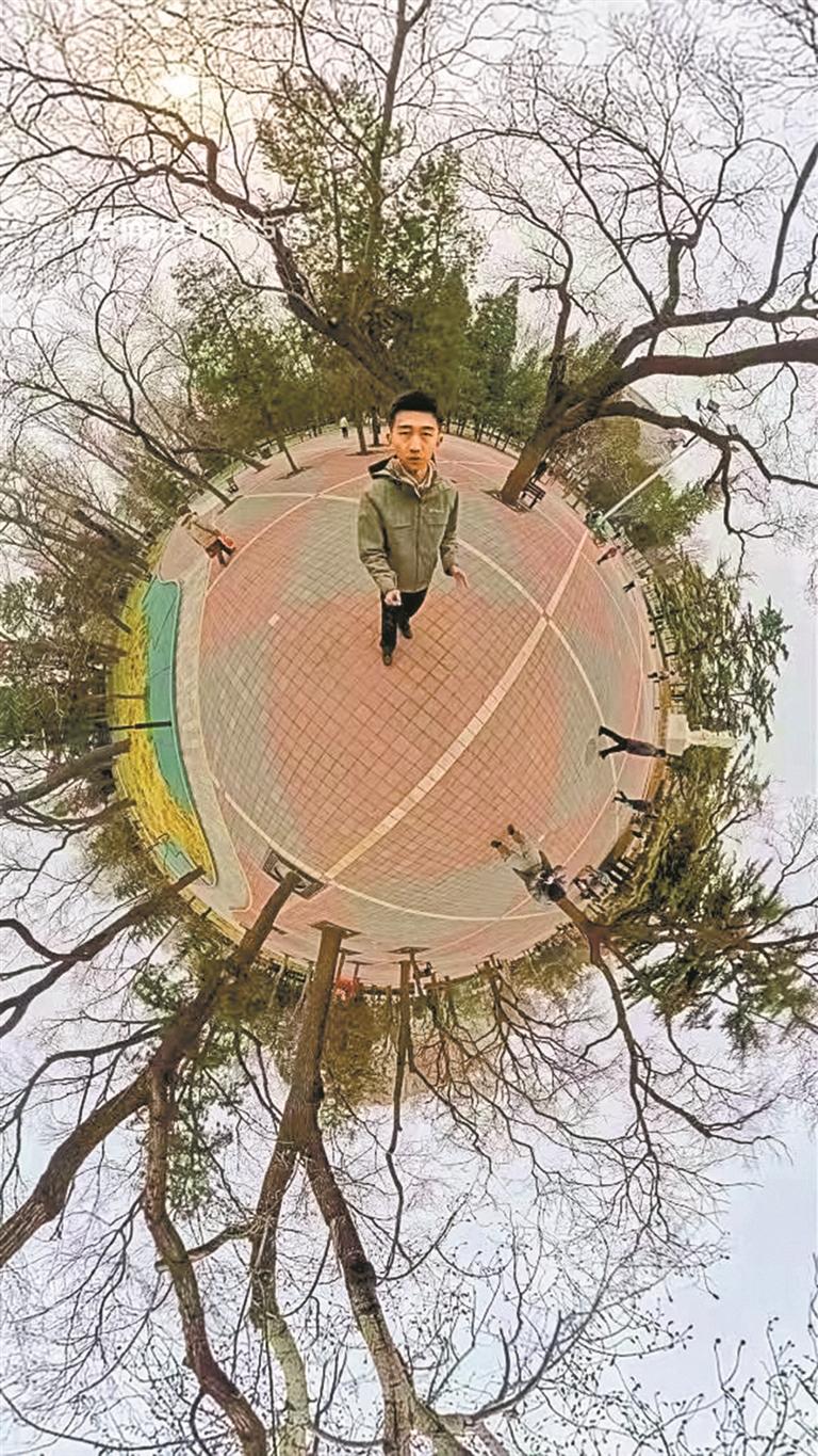 带着科技广货上两会 深圳报业集团携深圳智造开启全国两会报道