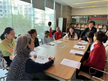 罗湖翠岭社区昆曲初级班开课，传统文化绽放社区新活力
