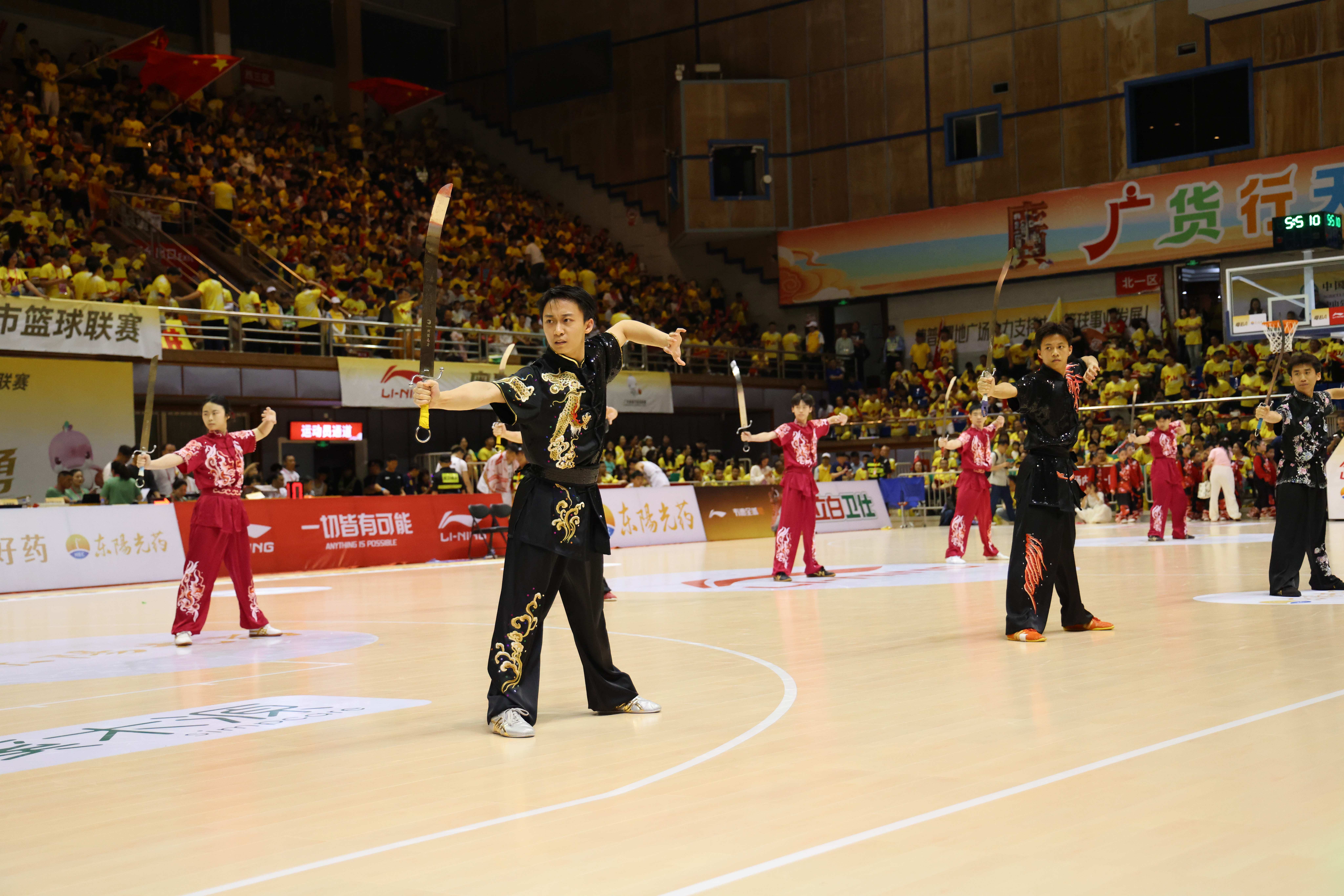 篮球盛宴燃爆全城！粤BA中山主场首秀96:74大胜茂名取两连胜