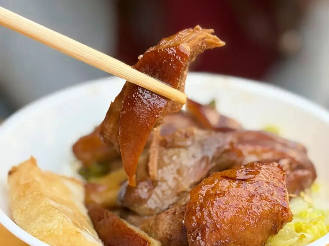 这一碗猪脚饭，敬粤BA，敬揭阳，也敬万千深圳人
