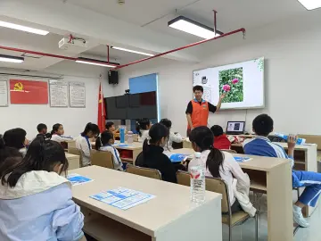罗湖区桂园街道开展禁毒手工绿植DIY活动