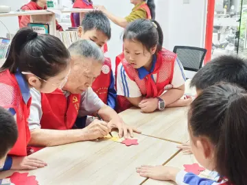 罗湖翠竹社区举办社校联动志愿活动