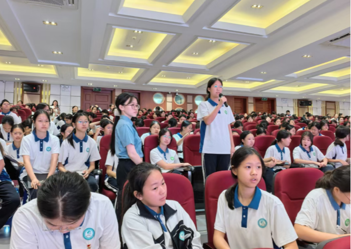 检护国安进校园 法治护航助成长