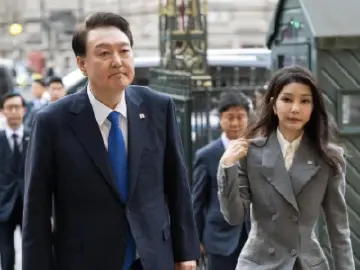 韩国前总统尹锡悦夫妇时隔9个月法庭相见