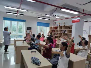 罗湖大塘龙社区开展老年人健康科普讲座