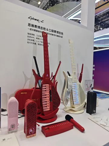 恩雅音乐亮相第二十二届文博会:智能乐器重构音乐生态,开启全民音乐新纪元