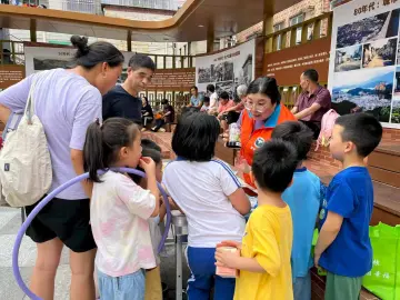 筑牢禁毒防线，罗湖区新村社区开展禁毒知识宣传活动