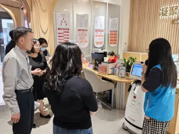 罗湖区翠竹街道民政服务站与光明区民政局开展交流活动