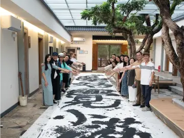 园山小满茶会演绎“精微饮茶”,专家倡导:利用城市公园资源,建立“茶饮+素食+疗愈”健康生活场景