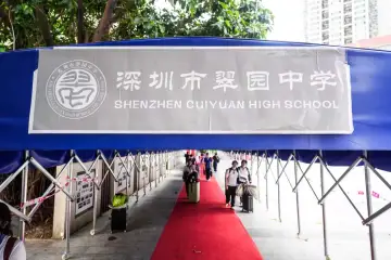 深晚记者兵分多路探访高考考点！直击考前各项准备情况