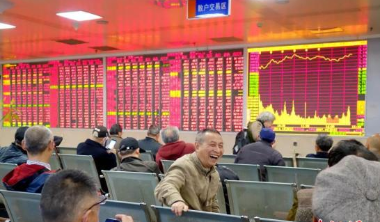 证监会：投资者对“高送转”等题材不要盲目跟风
