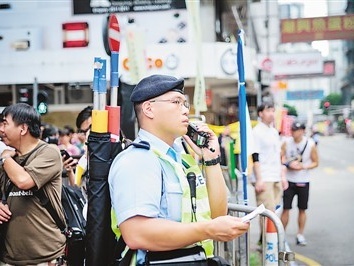 压力大状态佳 香港警察“精气神”哪里来