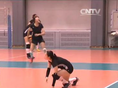 中国女排集结 开启奥运首堂训练课