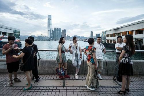 访港旅客数回升 3月上半月入境客升5.5%