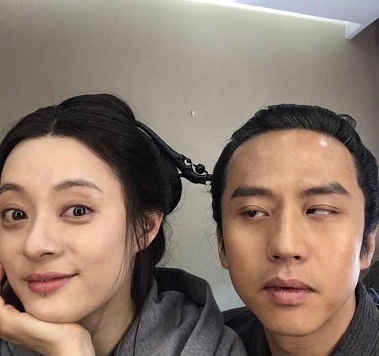 孙俪加盟张艺谋新片 邓超发