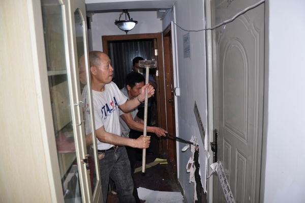 党报监督发力！罗湖碧湖花园“房中房”拆了  