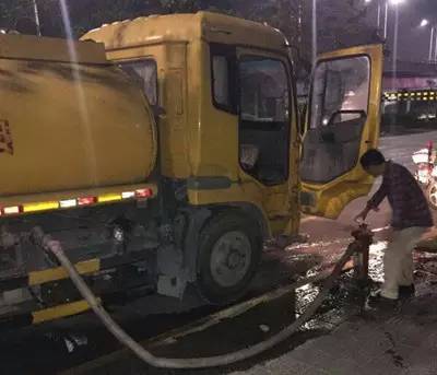 深圳一洒水车司机因为一车水进了拘留所