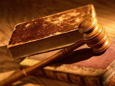 “月球手袋”将被拍卖，拍价在200万至400万美元之间 