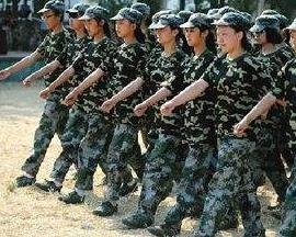 教育部：高中生军训情况将记入素质档案 