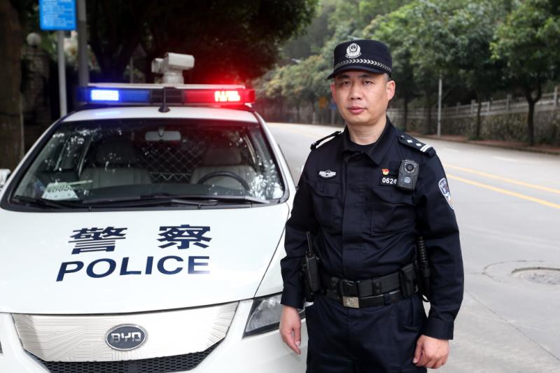 孙国柱：穿行莲塘的治安守望者