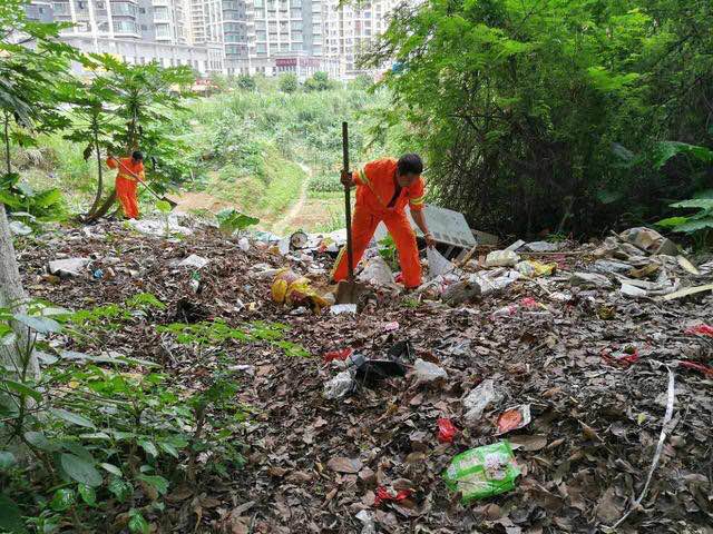 瞄准市容脏乱差投入1000万元  宝龙街道打响市容攻坚行动
