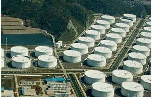 我国原油储备增至3325万吨，已建成9个国家储备基地 