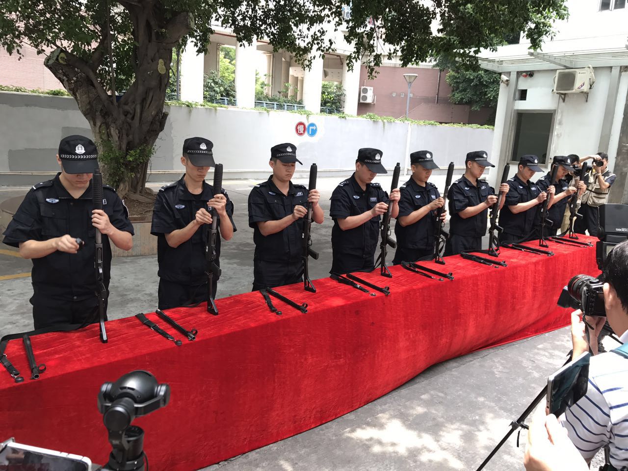 揭开押运行业的“神秘面纱” 来看现代镖局啥样