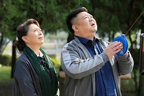 “深圳制造”社会话题剧《老漂》亮相上海电视节