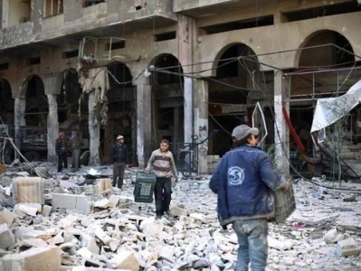 叙利亚德拉市连遭火箭弹袭击20多人死伤 